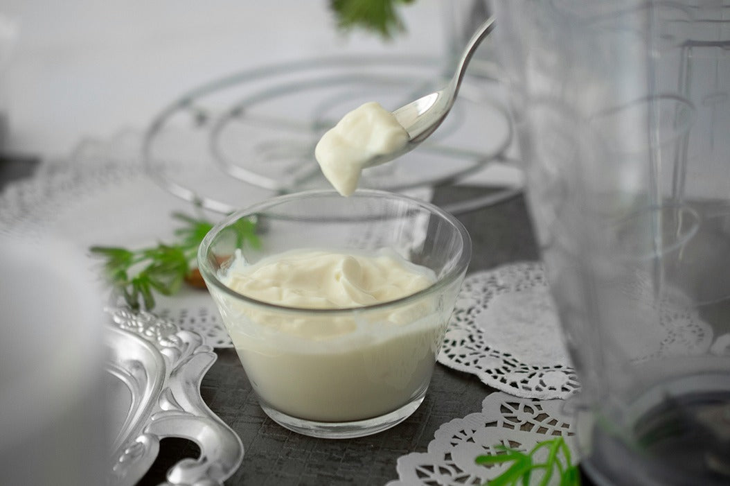 Sliced Fruit with Honey-Vanilla Yogurt Dip